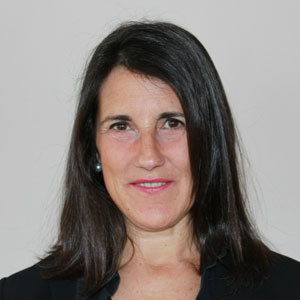 Susana Anduiza, Consultora Asociada